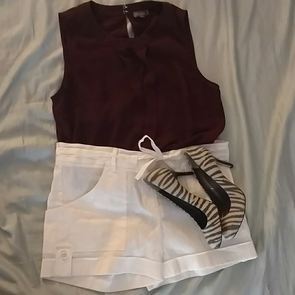 BCBGMAXAZRIA white Shorts size 6